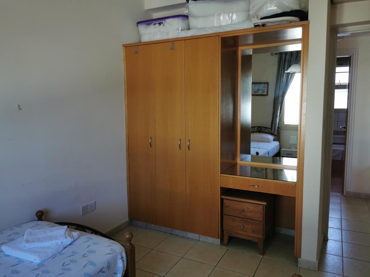Appartement Aphrodite Gardens à Paphos Extérieur photo